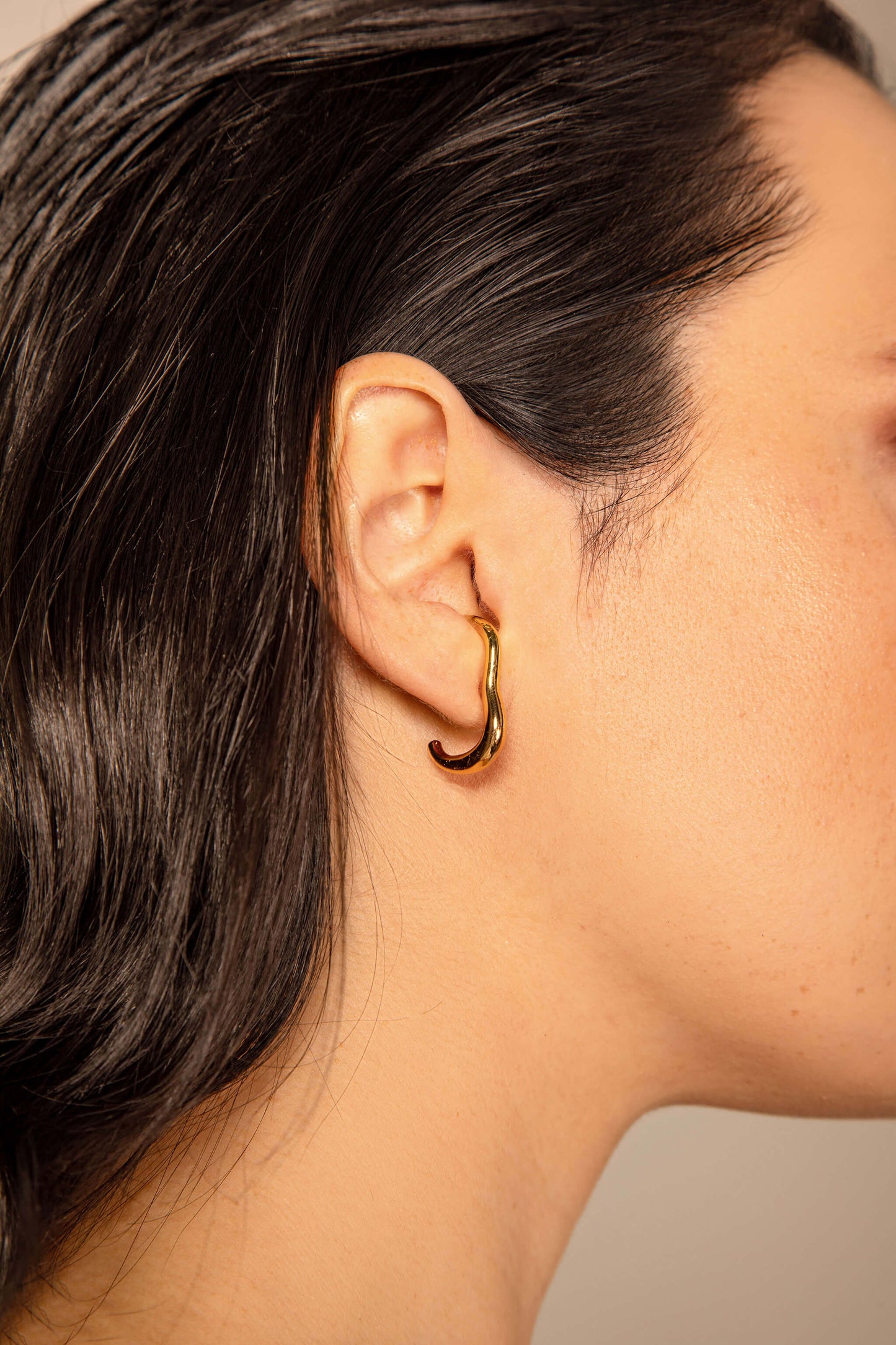 Mono earring Kim